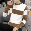 Herrtröjor Stylish Oneck Knickad skarvad Löst färgtröja Kläder Autumn AllMatch Casual Pullovers Korean Warm Tops 221115