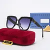 Stor ramdesigner solglasögon för kvinna Mens lyxdesigners Eyewear Golden Letter Side Womens Fashion G Sol Glasögon med Box Beach Goggles
