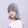 Outros acessórios de moda outros acessórios de moda Chapéu de pele de visita com pêlo de pêlo Bola de orifícios protetores Capéu de inverno para mulheres trapstar russo Autumn Hat Beanie