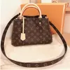 2022 nuove borse Designer Luxury Satchel Messenger Handbag Manici in pelle con tracolla Borsa a tracolla Borsa francese