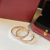 Luxury Designer Loop Hoop örhängen Topp Sterling Silver Round Circle Charm Love Jewelry örhängen för kvinnor med Box Party Gift Wedd6906172