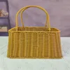 Home Storage Baskets Classic Vine Like Weaving With Hand Gift Handbasket Flower Basket Storage Box Shooting Props Housekeeping Factory Direct Sale