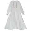 الفساتين غير الرسمية للنساء الأبيض دريس الربيع الصيف الكوري الكوري الطازج الفرنسي