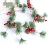 Fiori decorativi Ramo di pino Bacca rossa Simulazione Rattan Appeso Decorazione ghirlanda natalizia