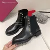Yüksek Kaliteli Perçin Çizmeler Vlogo Topuk Çizme Tasarımcısı Kadın Kış Deri Ayak Bileği Patik Seksi Sıcak Platform Lüks V Kadın dfhdfg