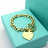 Collier en forme de coeur avec bracelet de cr￩ateur ensembles de luxe de mode de mode pour femmes bijoux 3 couleurs avec bo￮te d'emballage Social Gathering