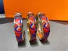 Europa Amerika Modestil Armband Dam Armband Designer Brev Armband Kristall 18K Guldpläterad Rostfritt stål Bröllopsälskare Presentsmycken