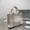 2023 Classic 27см Clemence Leathere Crownbody Tote Tote Sumbag |Модный женский кошелек с ручкой квадратного кармана в нескольких цветах