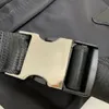 Название сустава дизайнер Ref-Nylon Cross Body Fanny Bags сухой и влажного разделения тренажерный зал задних сумочек широкий ремешок серебряный аппаратный мешок для груди блэк-метал