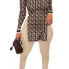 Vendita al dettaglio di designer da donna stampati pantaloni a due pezzi completi sexy con spalle scoperte maglietta divisa leggings completi coordinati269h