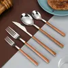 Ensembles de vaisselle Coréen en bois cuillère fourchette couteau voyage Portable vaisselle ustensiles de cuisine argenterie ensemble Sztucce Zestaw accessoires DL6