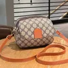 Torba designu Mom's Summer Damskie wszechstronne małe 2023 Nowe zakupy żywnościowe środkowe zero portfela Crossbody Drukowana fabryka