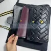 Läder mini väska woc semester cf pojke designers kvinnor totes koppling klassisk klaff handväska mode crossbody axel lyxiga plånbok pursar quiltad kamera smink kedja