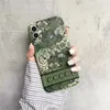 Moda Verde Floresta Casos de telefone de luxo Clássico Tiger Designer Marca à prova de choque Phonecase para iPhone 14 Pro Max Plus 13 12 11 XS XR 8P Novo