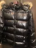 남성 디자이너 다운 재킷 일부 옷은 NFC 칩이 있습니다. 검은 푹신한 자켓 다운 자켓 모피 칼라 스노우 코트 큰 브랜드 디자인 캡 캡 플러스 크기 1-6 유니세 섹스