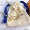 Mode Frauen Luxusdesigner Halskette Choker Anhänger Kette 18K Gold plattiert Edelstahl Buchstaben Halsketten Hochzeit Schmuckzubehör Accessoires