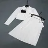 Dwuczęściowa sukienka designerska kobiety długie spódnice pasty do wiosennej letniej warstwa odstrzeża swobodny styl z pucharami lady slim es tee dzianinowa koszula 7GWX