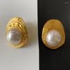 Dingle örhängen franska vintage oregelbunden metallstruktur Vita pärlören för kvinnor eleganta höstvinter smycken goujons d'omeille