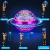 Magic Balls Flying Orb Ball Toys Manuellt kontrollerbar inomhus utomhusleksak 360 ° Rotation Boomerang Hover Mini Drone med LED -lampor B Amer7