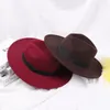 Berretti 1Pc Inverno Vintage Fedora Cappello a tesa larga Elegante berretto jazz Moda lana Cowboy Panama Dress Dance Party per donna Uomo