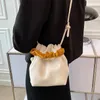 Sacs de soirée Petit sac à bandoulière en cuir PU à poignée souple pour femmes 2022 Tendances d'hiver Sac à main et sacs à main