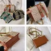 Mode designer tassen vrouwen schouder crossbody tassen luxe onderarm brief afdrukken messenger tas ketting reliëf rugacks handtassen