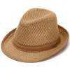 Basker foux formell hatt sommarfjäder kvinnor män stickade mesh ihåliga ut andas ren färg äldre strandskugga visor brittisk stil