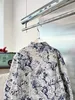 Duyou Mens Jackets Flowers Tapestry Motif الكلاسيكية القمصان المغسولة الراقية للرجال توبس سترة النساء 851088