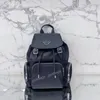 ユニセックスラグジュアリーブラックバックパックスクールバッグ中サイズナイロン学生バッグ屋外旅行ショルダーバッグバックパック