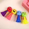 Rolig stud av dekompressionsleksak med lätt barn Jump Elf Popper Toy Random Color Expression