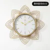 Väggklockor nordisk lyxklocka hem design stor metall guld minimalistisk tyst horloge murale saatr ll50wc