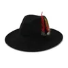 Berets czerwone fedoras kapelusze unisex fedora hat men Panama Top Cap Feather Large Brim Party