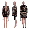 Zweiteilige Damen-Hosen, Leoparden-Strick-Shorts-Sets, Herbst-Winter-Langarm-Cardigan-Pullover-Top und Mini mit Schärpen 2 221117
