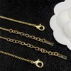 Lyxdesigner smycken hänge halsband bröllop parti armband smyckekedja märke enkla bokstäver kvinnor ornament guld halsband