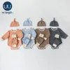 Spädbarnskläder för flickor kläder Set ny höstvinter nyfödda baby pojke kläder rompers byxor hatt outfits baby costume 201021136988