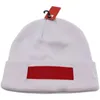 Cloches Eor Muffs 남자 모자 패션 편지 자수 캐주얼 모자 인 여자 따뜻한 모자 볼 캡