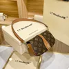 Fabrik 80% Rabatt auf Freigabe Gro￟handel Hong Kong Luxusmarke Old Flower Women's Bag Achsel Herbst vielseitig ein Schulter -Crossbody 2023 Neu