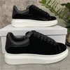 Casual schoen trainer dames plat platform ontwerper oversized wit zwart leer luxe fluwelen suède heren designer vrouw schoen heren designer sneaker fluweel suède