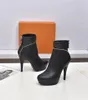 2023 Explosion Women Aankle Boot Shoes Booties Fame Chunky Platform Black Leather Thick Heel Martin Boots Top Calfskin Zip High Casual Fashion