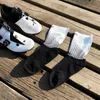 Calcetines deportivos Nuevos Calcetines de ciclismo de alta tecnología Mujeres Antideslizante Bicicleta Compresión Calcetín Bicicleta Correr al aire libre Calcetines deportivos Mujer Tamaño pequeño T221019