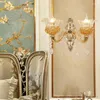 Lampada da parete Nordic Retro Glass Luxury Led Sconce Home Decor Camera da letto Comodino Soggiorno Loft Luci da bagno industriali