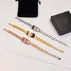 Projektant łańcucha bransoletka dla mężczyzn Kobiety luksusowa biżuteria moda złota bransoletka bransoletka męskie marki v łącza łańcucha