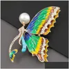 Szpilki broszki szpilki broszki 2021 imitacja krinestonu Pearl Butterfly for Women Fashion Wedding Party Pin Pin Prezent Drezka Dhyta