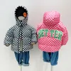 다운 코트 패션 한국 스타일 어린이 재킷 격자 무늬 디자인 후드 두꺼운 여자와 소년을위한 따뜻한 겨울 옷 221118