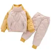 Set di abbigliamento Ragazzi Ragazze Set Inverno Peluche Vestiti di cotone addensato Splicing Collo alto Pullover Pant Bambini Abiti Bambini 221118