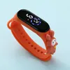 Pulseira eletrônica LED Relógios meninos meninas desenho animado de animais relógio de flores de flores inteligente Tela de toque digital Kids Silicone Candy Watch