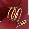 Designer de luxo parafuso pequeno pulseira feminina aço inoxidável chave de fenda casal pulseira de ouro moda jóias presente dos namorados para girlf6507313