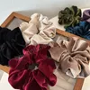 Winter Woman Large Velvet Scrunchies Elastici Fascia per capelli Tinta unita Ladies Ponytail Holder Accessori per capelli