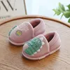 مصمم النعال الشتاء ديناصور الأطفال النعال للأولاد Grils Flip Flops ناعمة Nonslip Kids Home Baby Cotton Cotton Indoor Shoes 221117