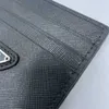 黒い本物の革のクレジットカードホルダーウォレットクラシックビジネスメンズIDカードケースコイン財布2023新しいファッションスリムポケットバッグPO3379100